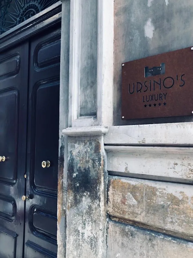 Ursino'S Luxury Bed & Breakfast Katanya